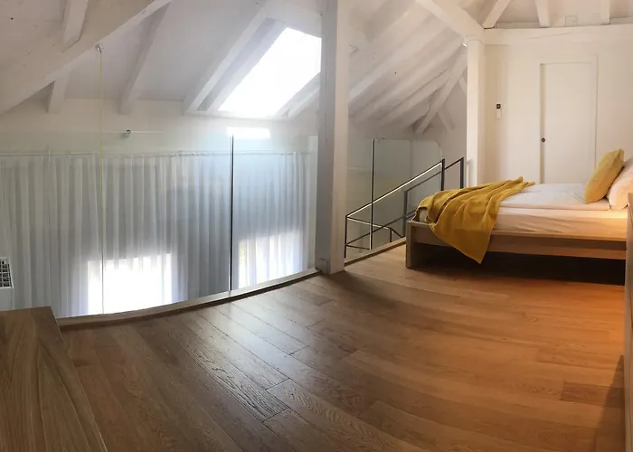 Lägenhet The Bridge Casa Luxury