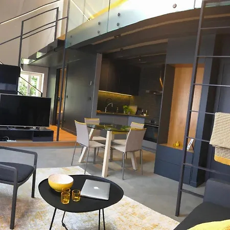 アパート The Bridge Casa Luxury *
