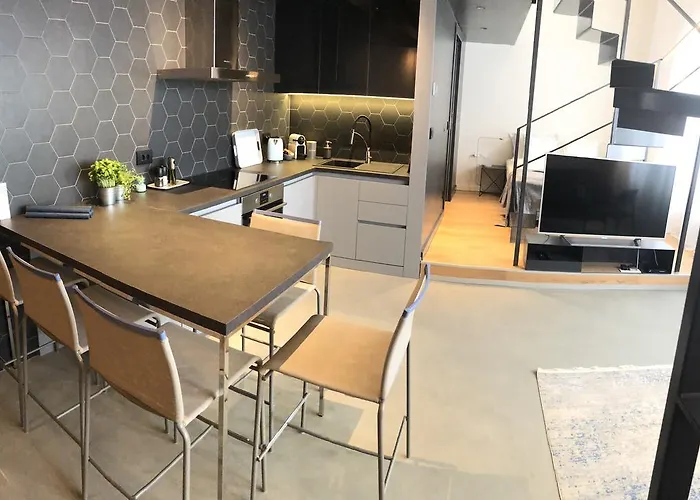 The Bridge Casa Luxury Lägenhet *