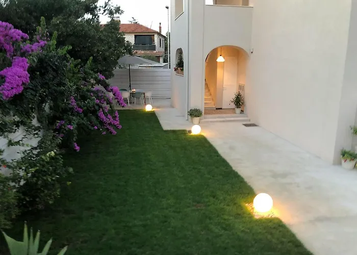 The Bridge Casa Luxury Apartmán *